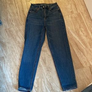American Eagle Mom Jeans